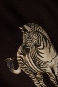 Tecido Viscose Preta Estampa Doncella Zebras Floridas